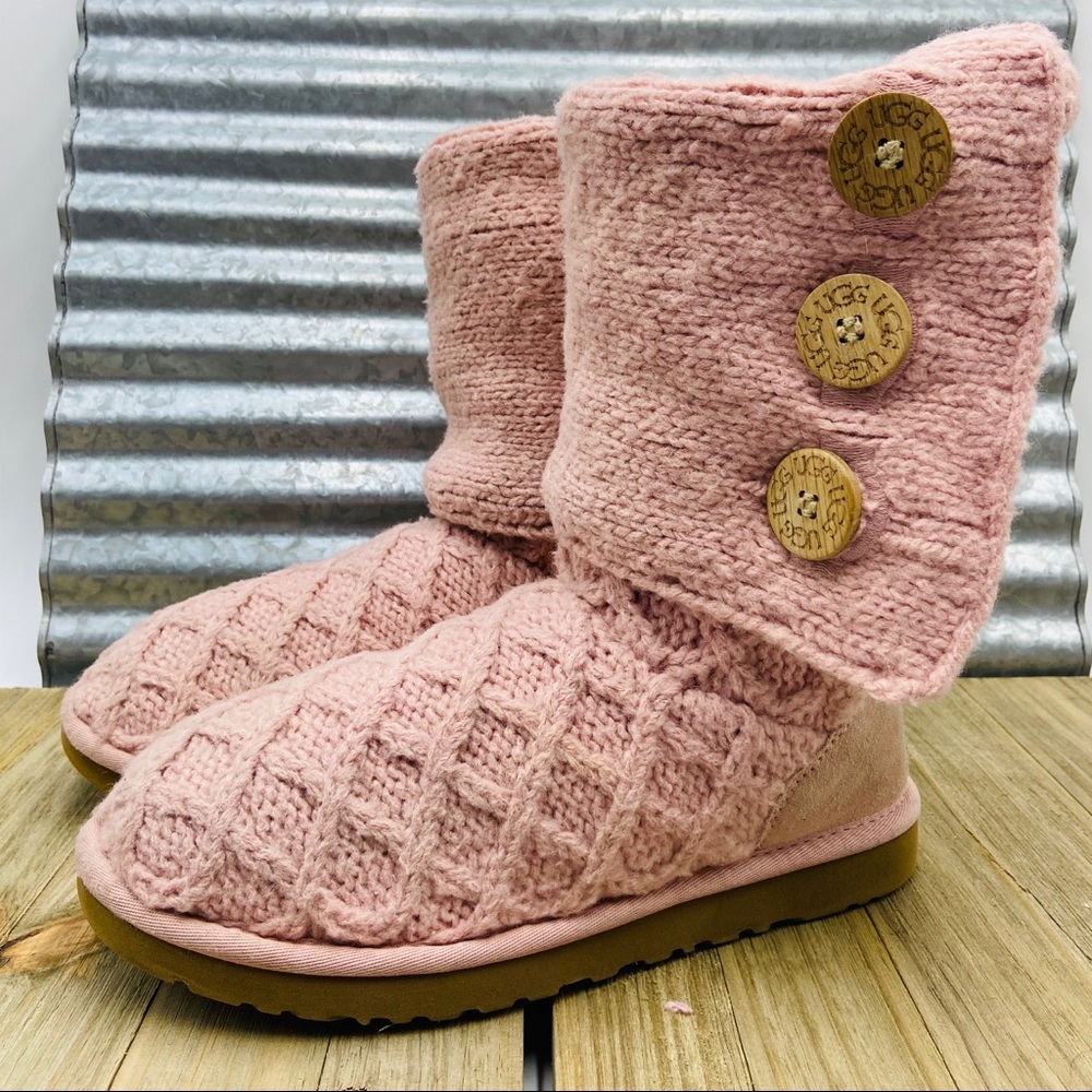 UGG  Cardy CrossHatch Women’s Pink Boots, Size 7
